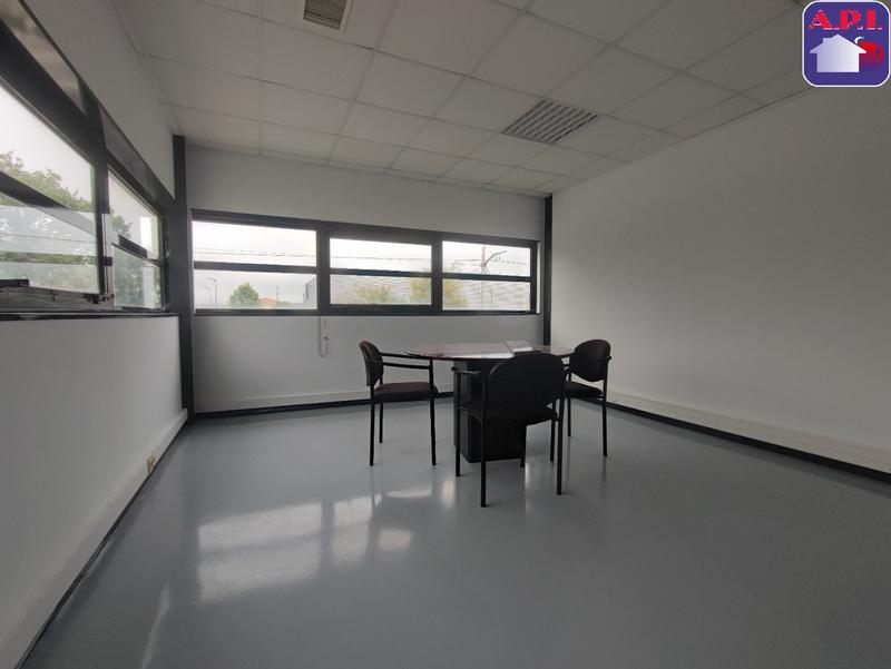 Bureau - 188 m²