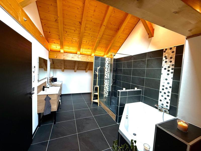 Maison - 289 m² - 7 pièces