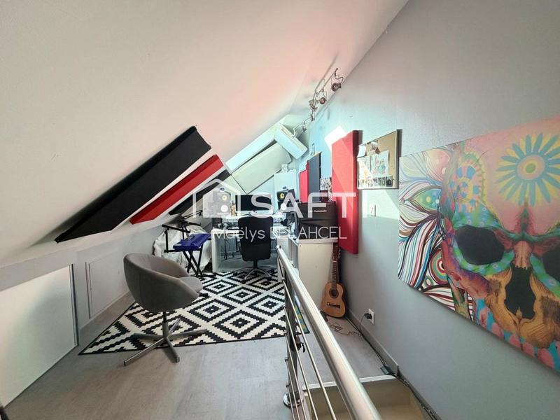 Appartement - 105 m² - 5 pièces