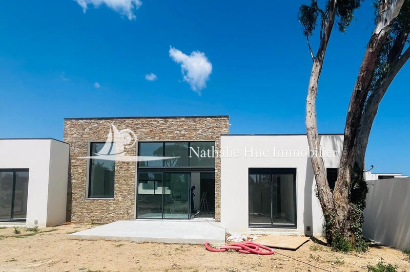 Villa - 111 m² - 4 pièces