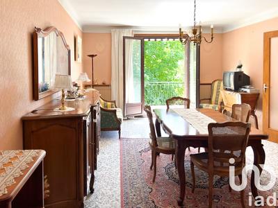 Maison - 177 m² - 7 pièces