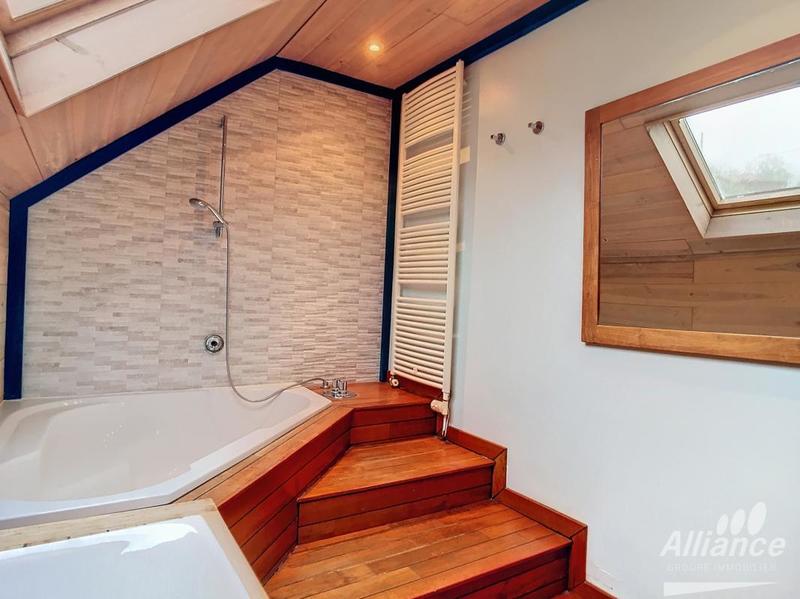 Villa - 164 m² - 6 pièces