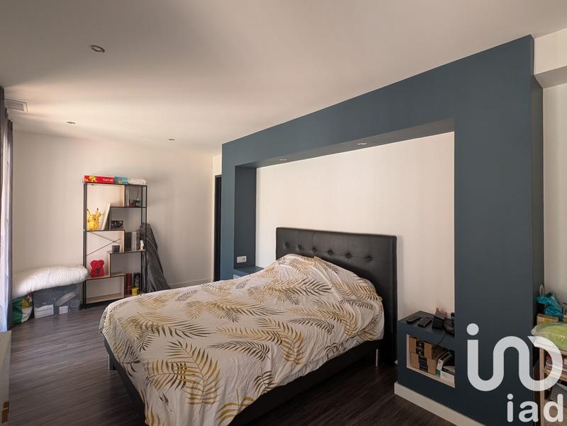 Maison - 182 m² - 6 pièces