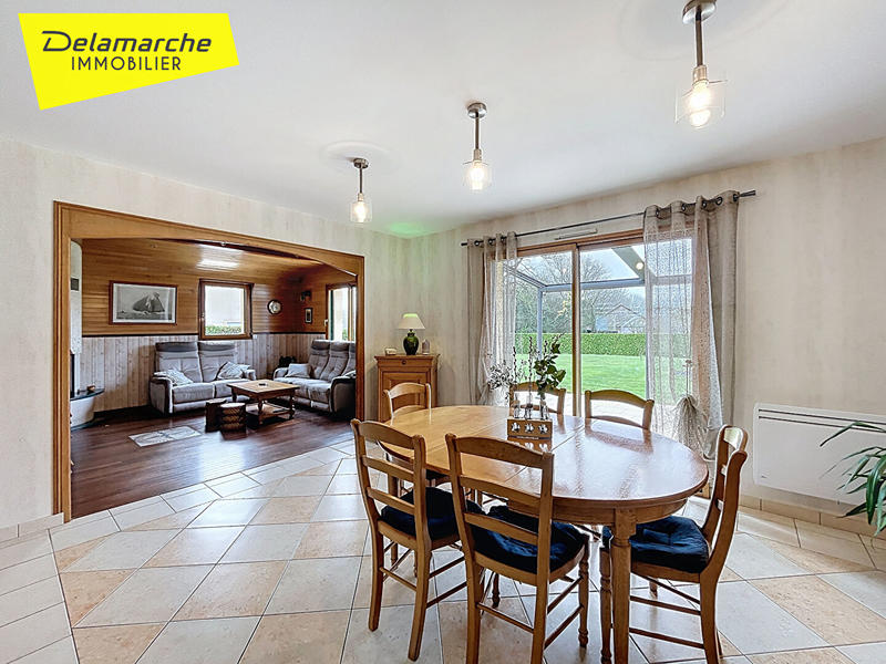 Maison - 143 m² - 6 pièces