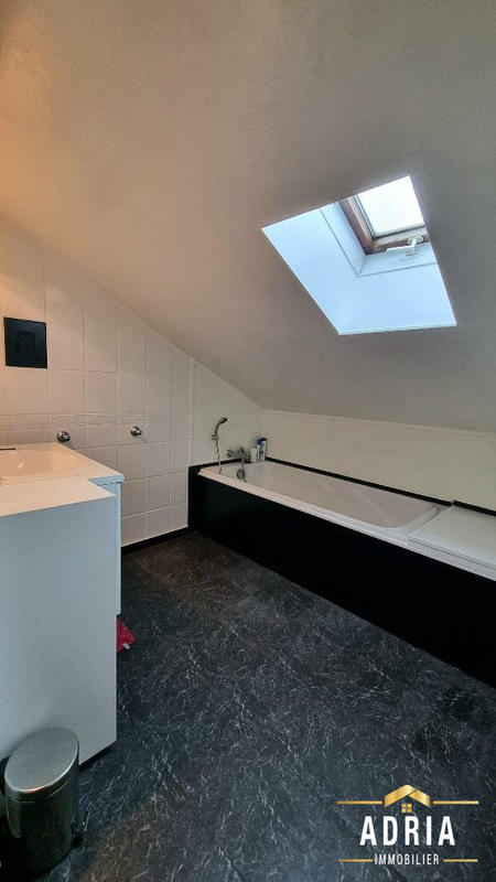 Duplex - 104 m² - 5 pièces