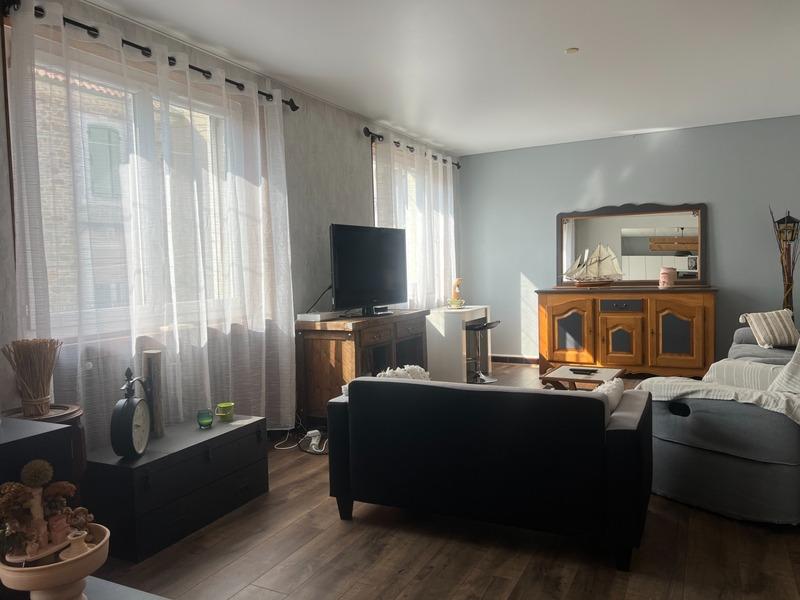 Maison - 144 m² - 5 pièces