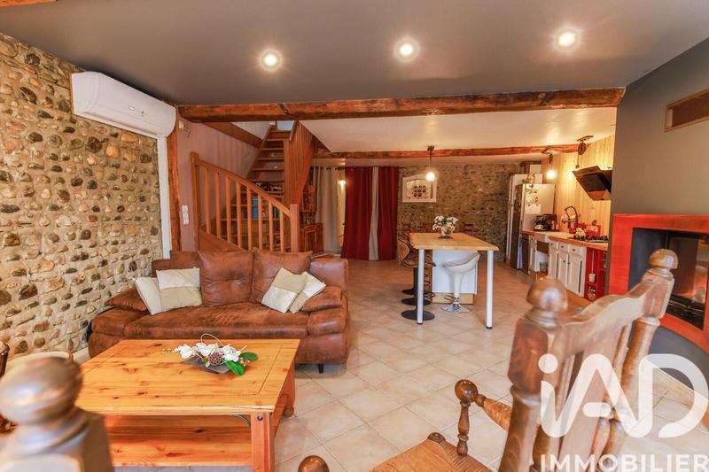 Maison de village - 180 m² - 7 pièces