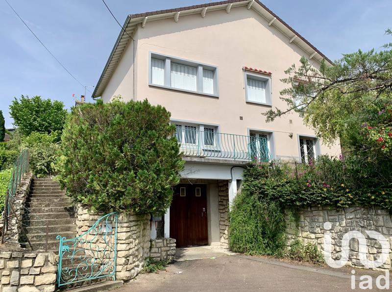 Maison - 194 m² - 9 pièces