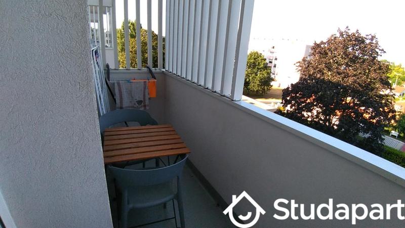 Chambre - 14 m² - 1 pièce