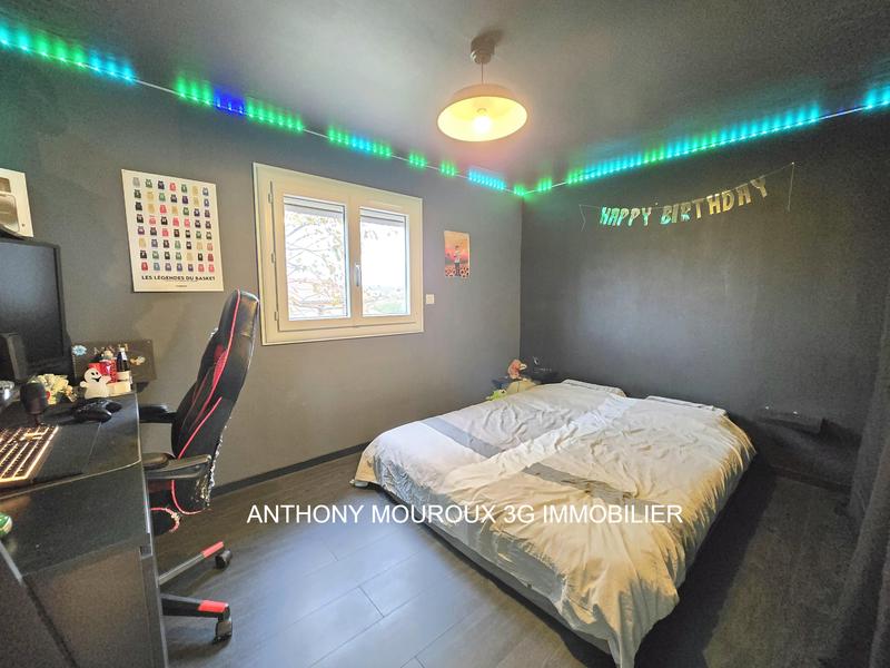 Maison - 166 m² - 7 pièces