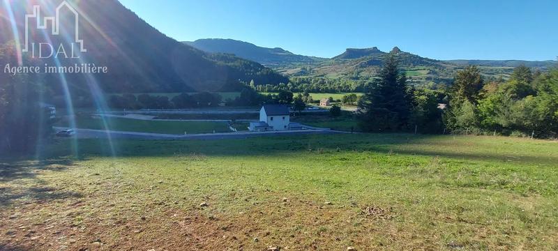 Terrain constructible - 904 m²