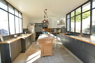 Maison - 169 m² - 5 pièces