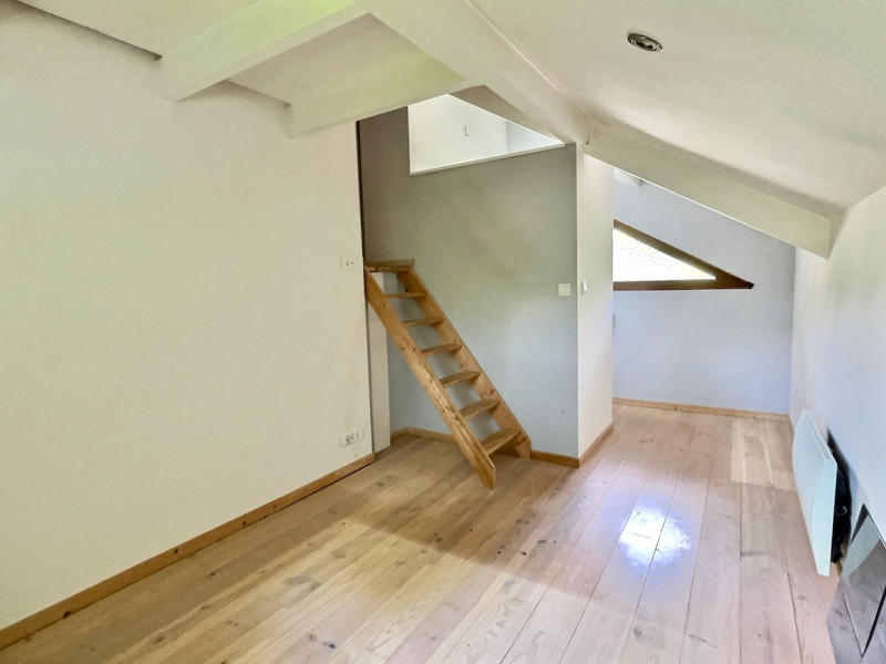 Villa - 141 m² - 6 pièces