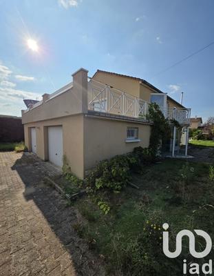 Maison - 184 m² - 8 pièces