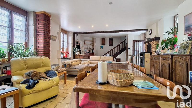 Maison - 192 m² - 8 pièces