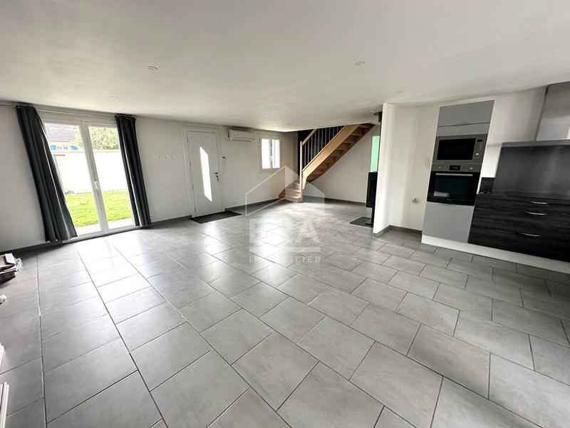 Maison - 147 m² - 6 pièces