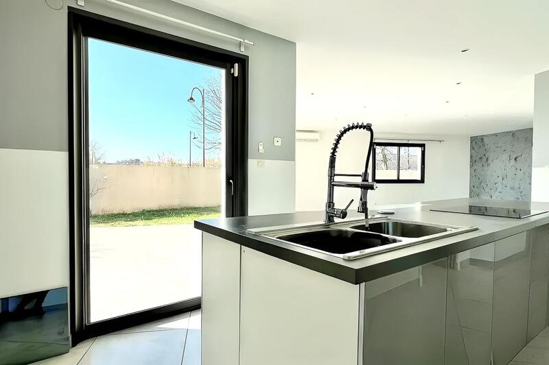 Villa - 184 m² - 5 pièces