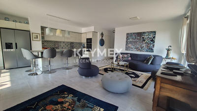 Appartement - 77 m² - 3 pièces