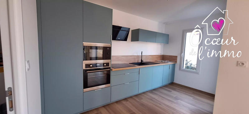 Maison - 99 m² - 5 pièces