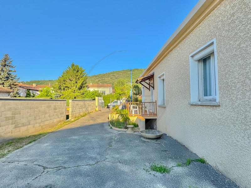 Maison - 87 m² - 5 pièces