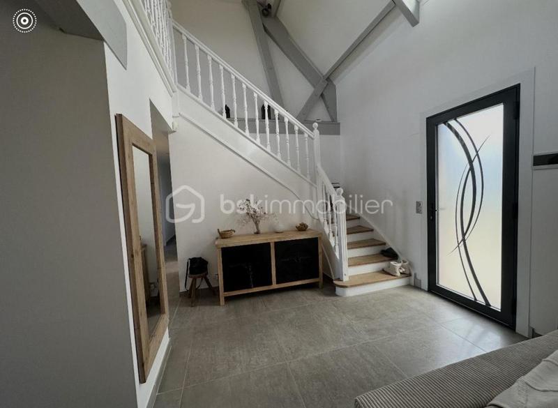 Maison traditionnelle - 148 m² - 6 pièces