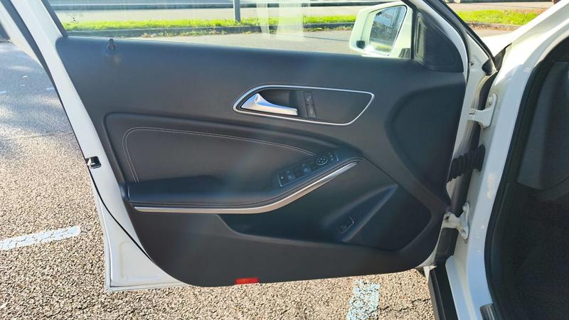 Mercedes Gla 200 156 7g-Dct Fascination