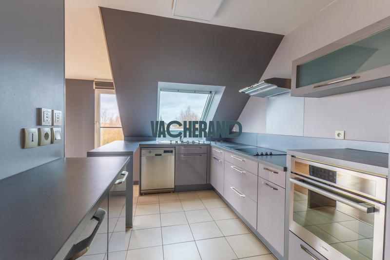 Appartement - 76 m² - 3 pièces