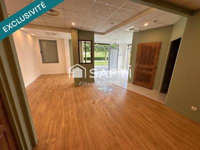 Local commercial - 61 m² - 3 pièces