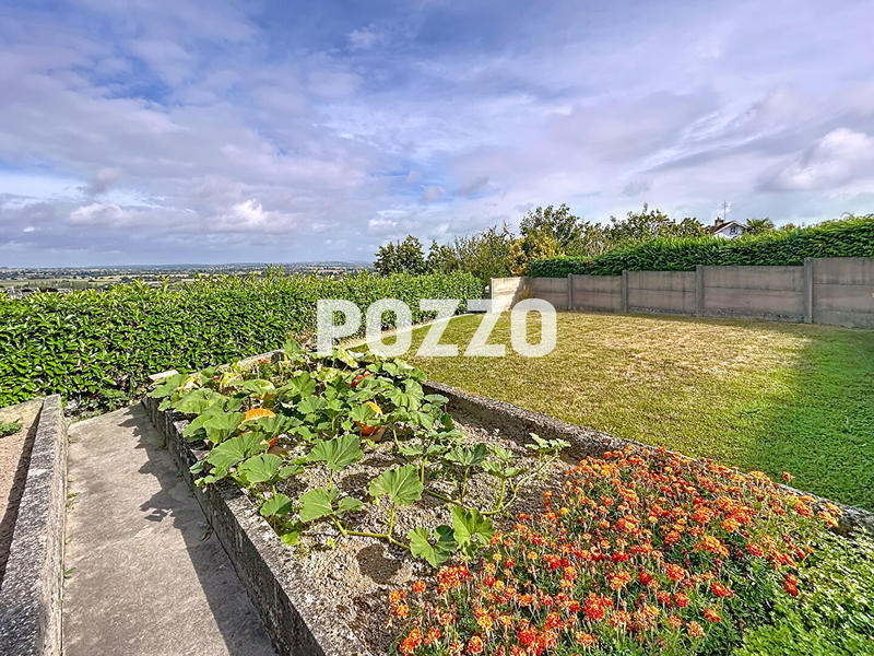 Maison - 147 m² - 6 pièces