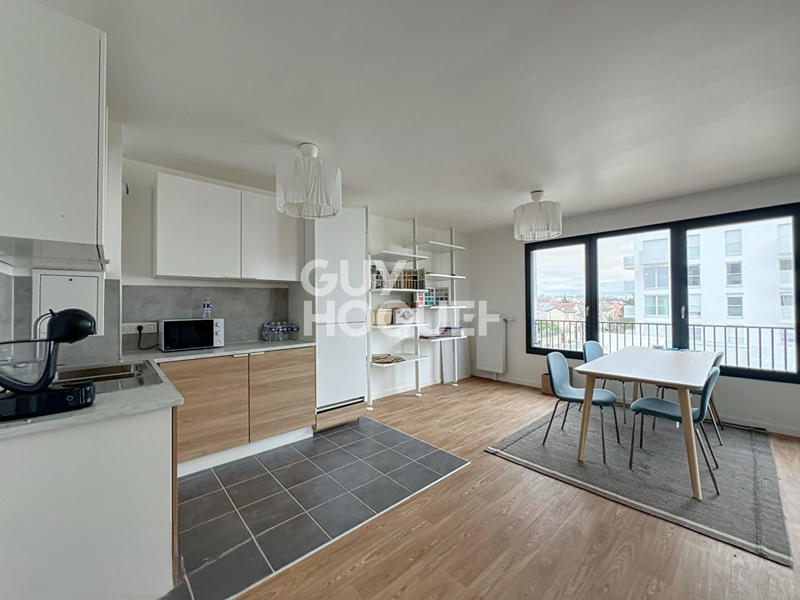 Appartement - 86 m² - 4 pièces