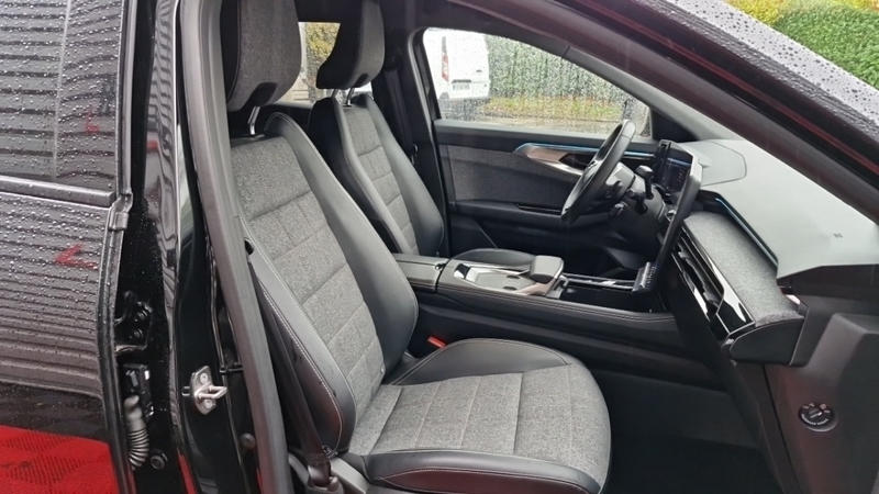 Renault Espace VI E-Tech Hybrid 200 Techno