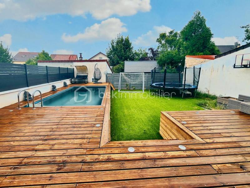 Demeure - 156 m² - 7 pièces