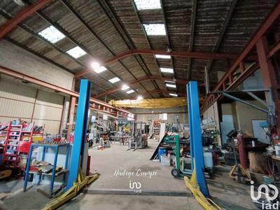 Local commercial - 702 m²