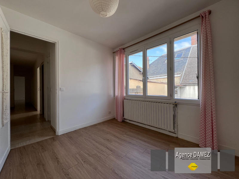 Appartement - 86 m² - 4 pièces