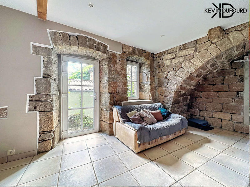 Mas - 317 m² - 11 pièces