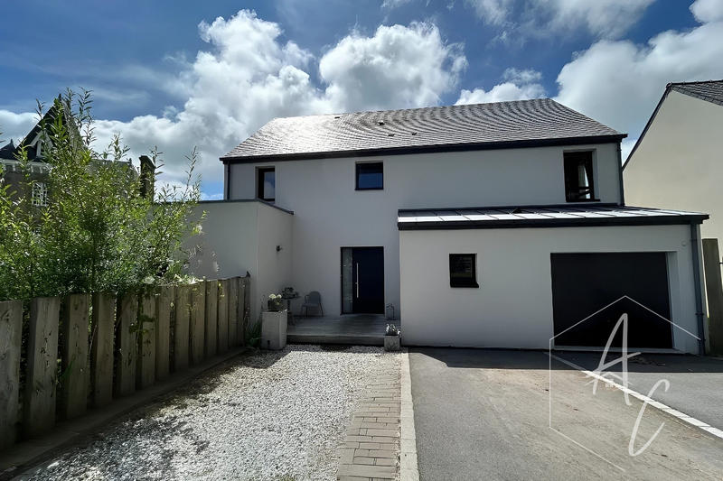 Maison contemporaine - 158 m² - 6 pièces