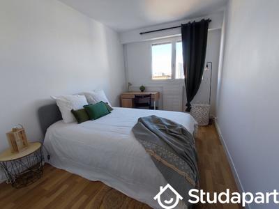 Chambre - 9 m² - 1 pièce