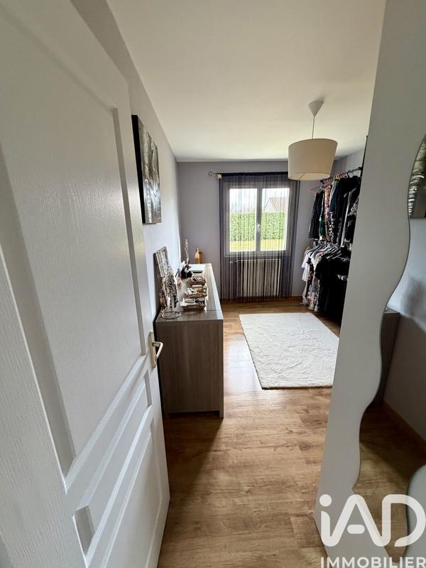 Maison - 98 m² - 4 pièces