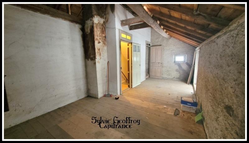 Maison - 85 m² - 5 pièces