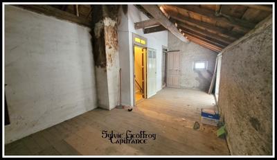 Maison - 85 m² - 5 pièces