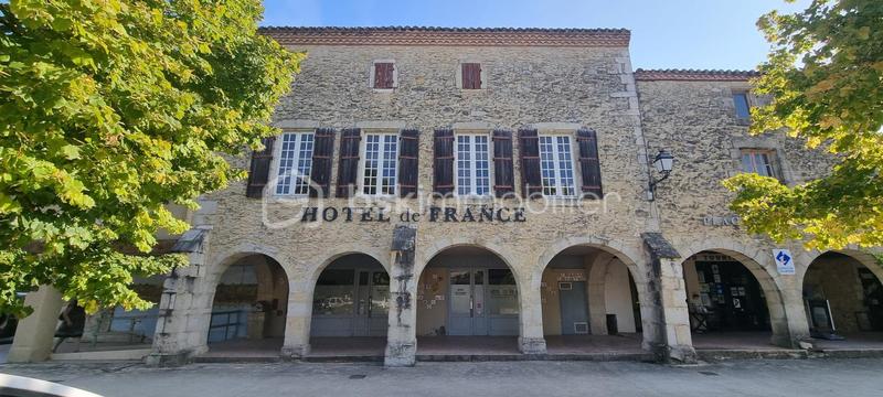 Immeuble - 579 m² - 16 pièces