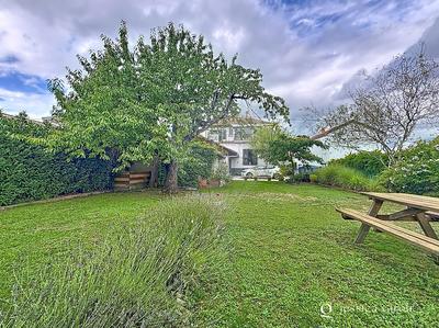 Maison - 152 m² - 6 pièces