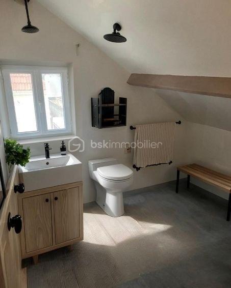 Maison - 143 m² - 7 pièces