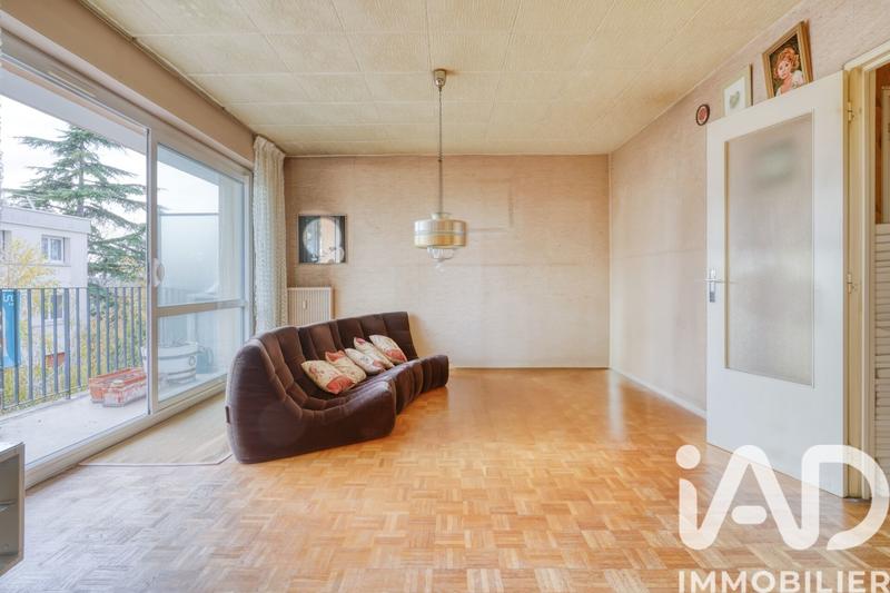 Appartement - 100 m² - 5 pièces
