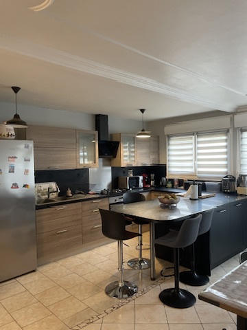 Maison - 105 m² - 5 pièces