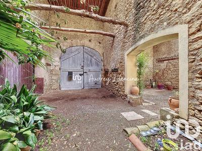 Maison - 391 m² - 12 pièces