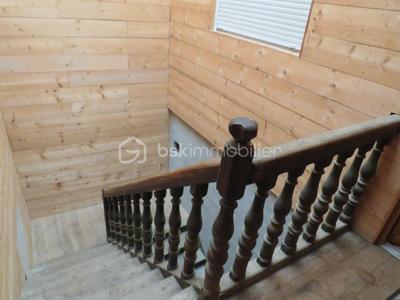 Maison - 200 m² - 6 pièces