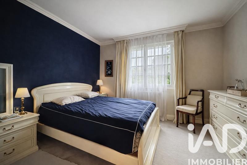 Maison - 145 m² - 8 pièces