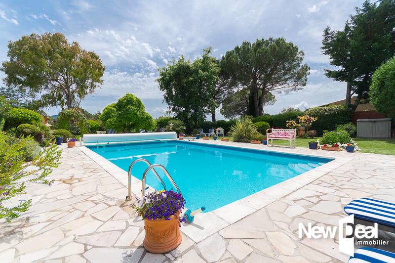 Villa - 130 m² - 6 pièces