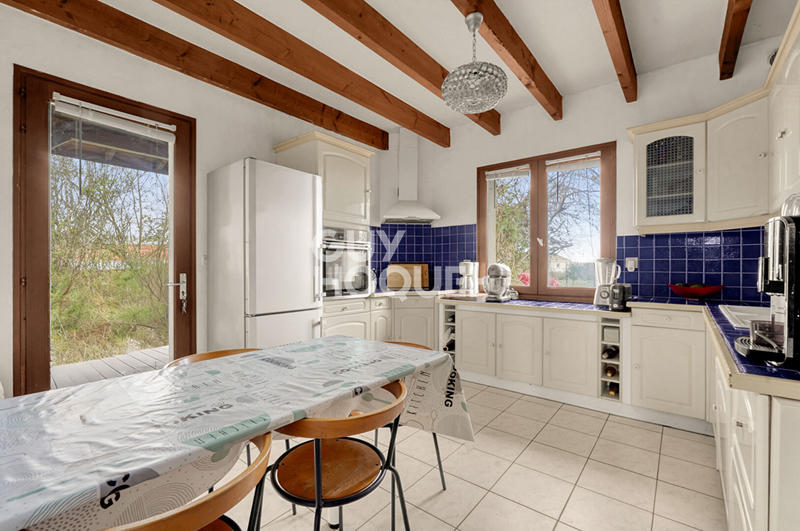 Maison - 122 m² - 6 pièces